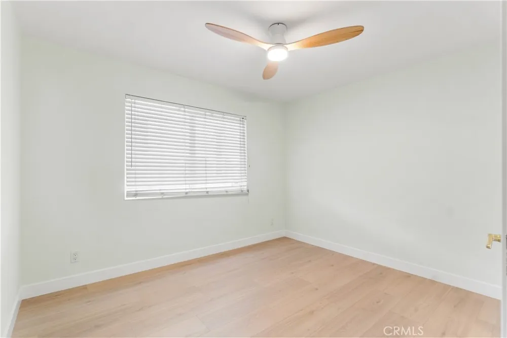 1042 Gladys #4 Long Beach, CA 90804