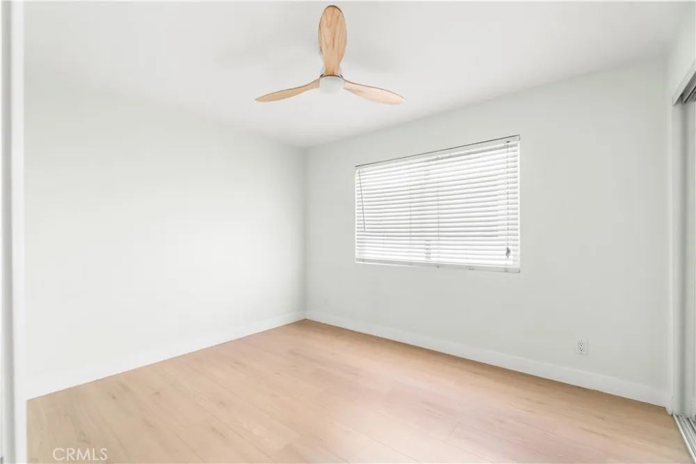 1042 Gladys #4 Long Beach, CA 90804