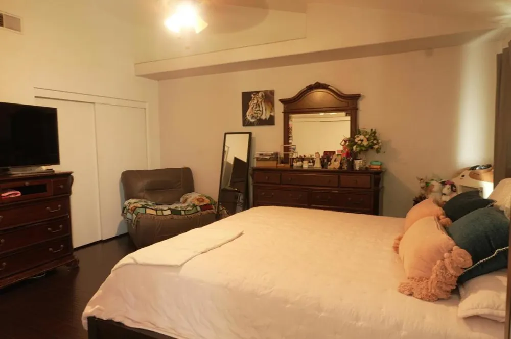 2108 Apple Avenue Rialto, CA 92377