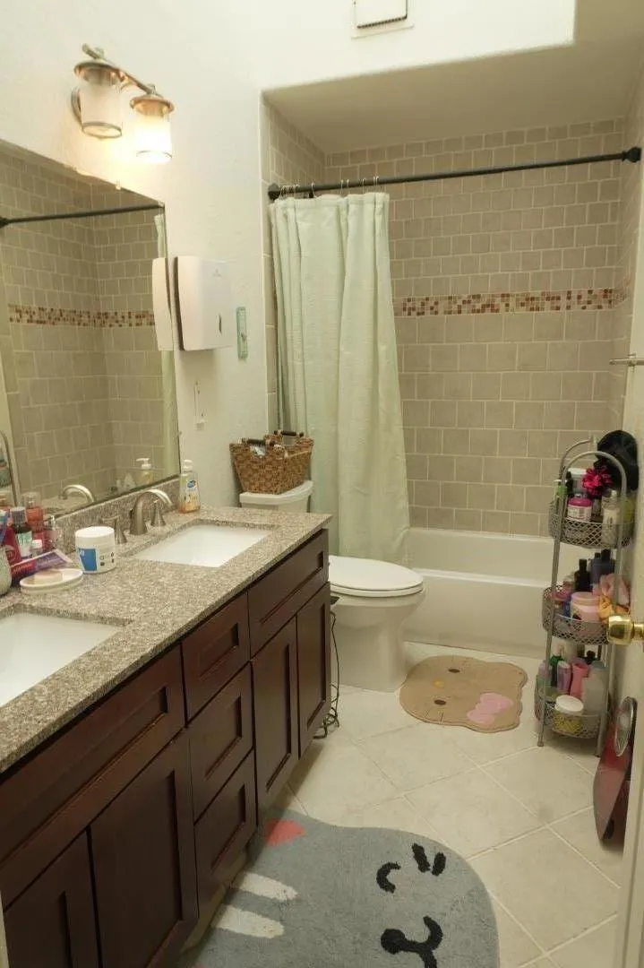 2108 Apple Avenue Rialto, CA 92377