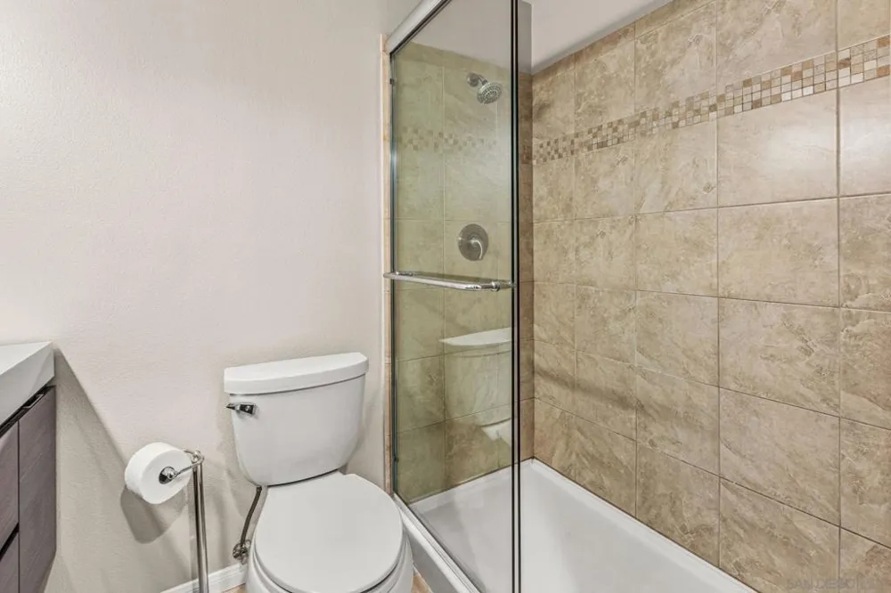 1651 S Juniper #98 Escondido, CA 92025