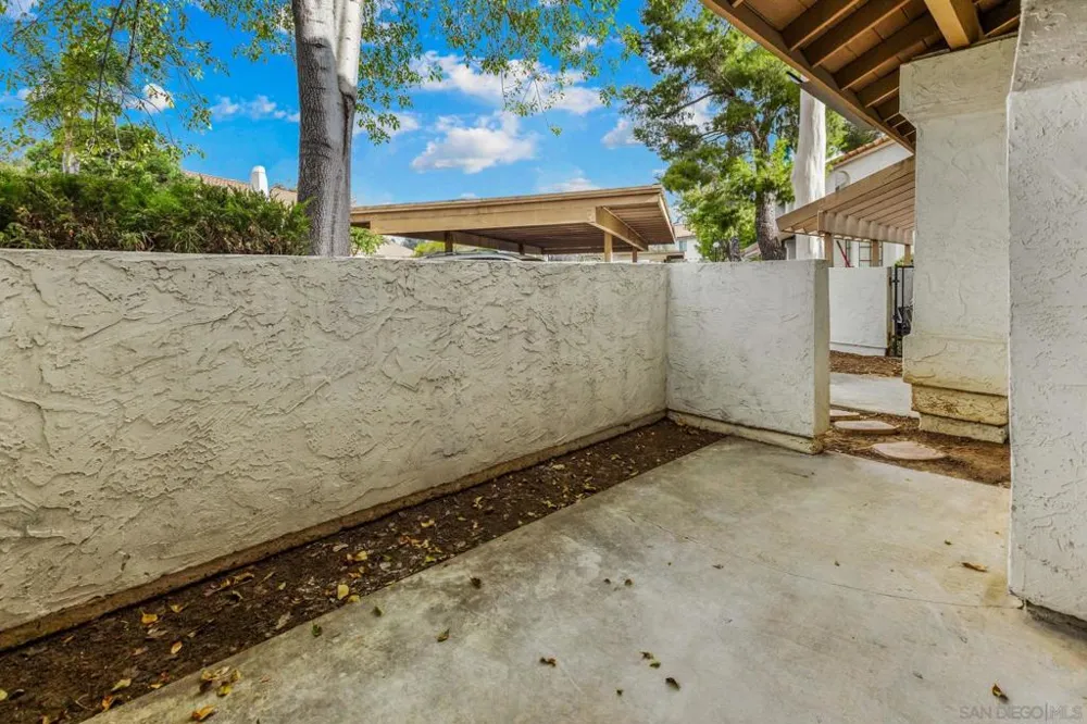 1651 S Juniper #98 Escondido, CA 92025