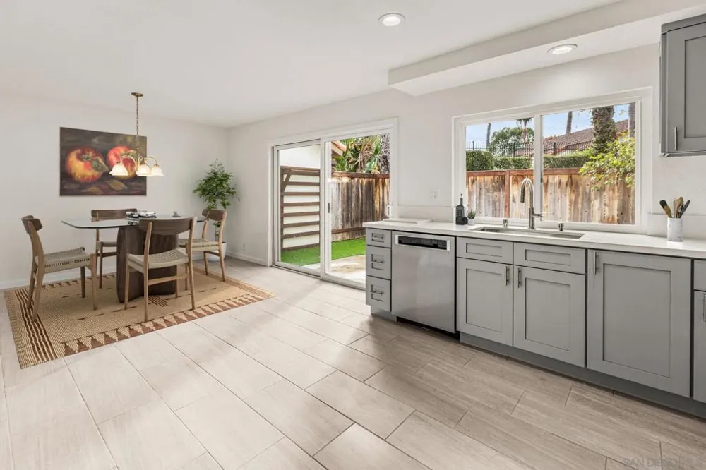 1651 S Juniper #98 Escondido, CA 92025