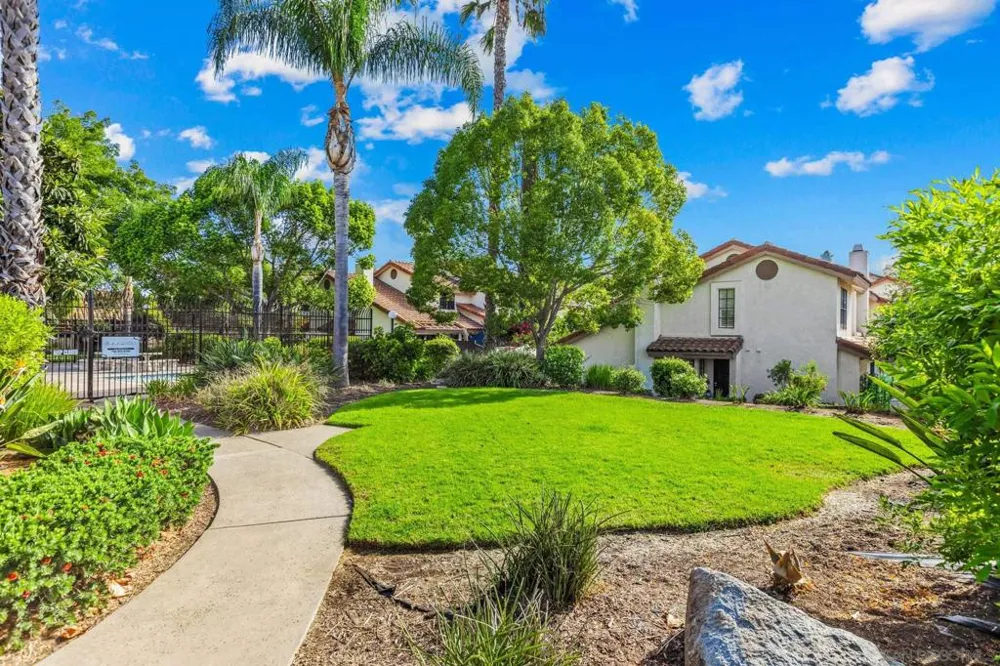 1651 S Juniper #98 Escondido, CA 92025