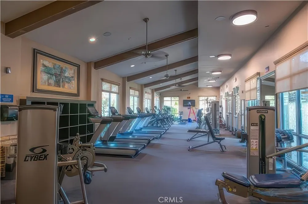 6081 Eucalyptus Chino, CA 91710