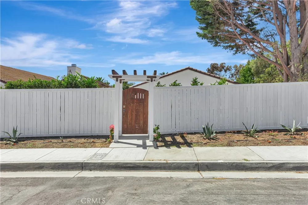 1307 Domador San Clemente, CA 92673