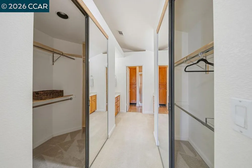 334 Saclan Ter Clayton, CA 94517