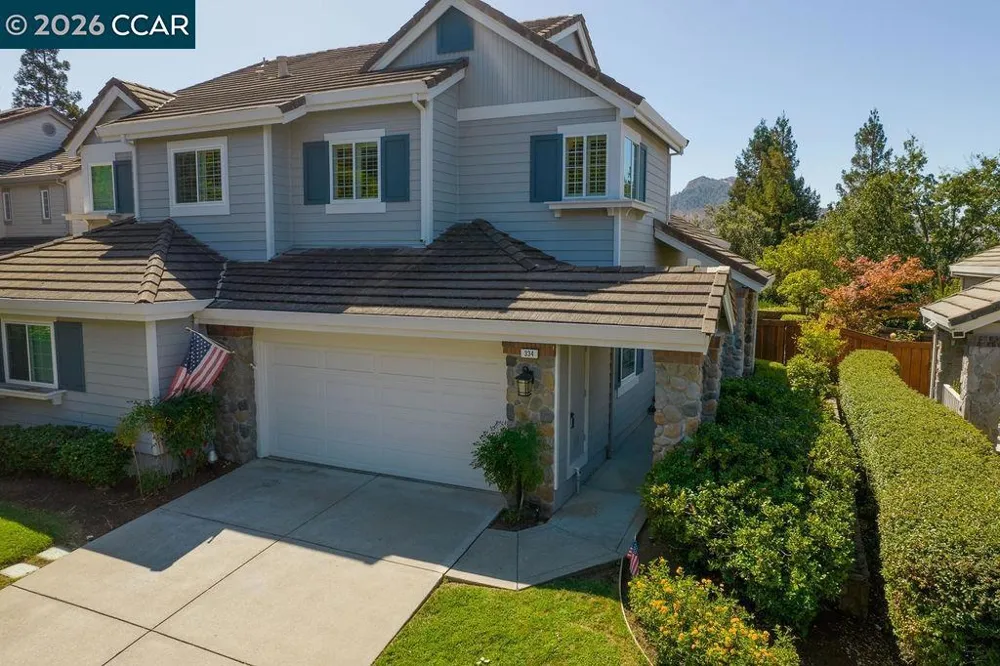 334 Saclan Ter Clayton, CA 94517