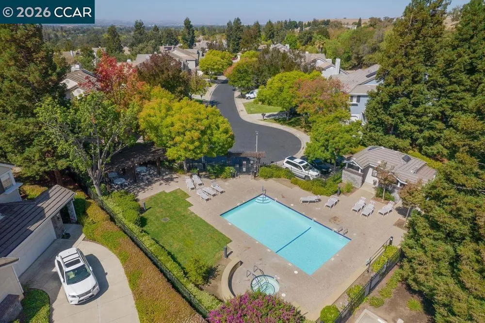 334 Saclan Ter Clayton, CA 94517