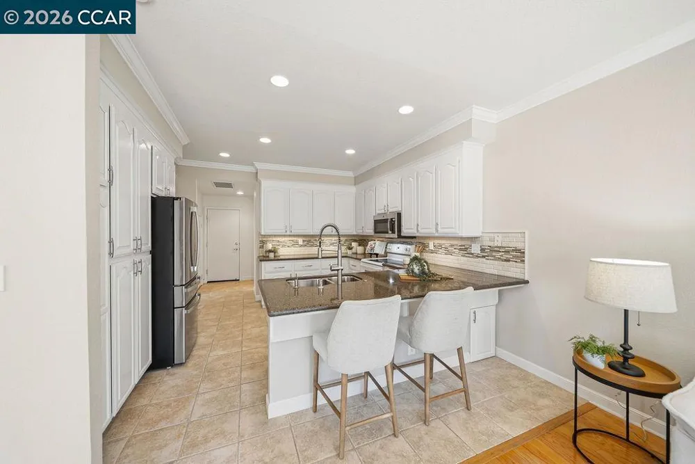 334 Saclan Ter Clayton, CA 94517