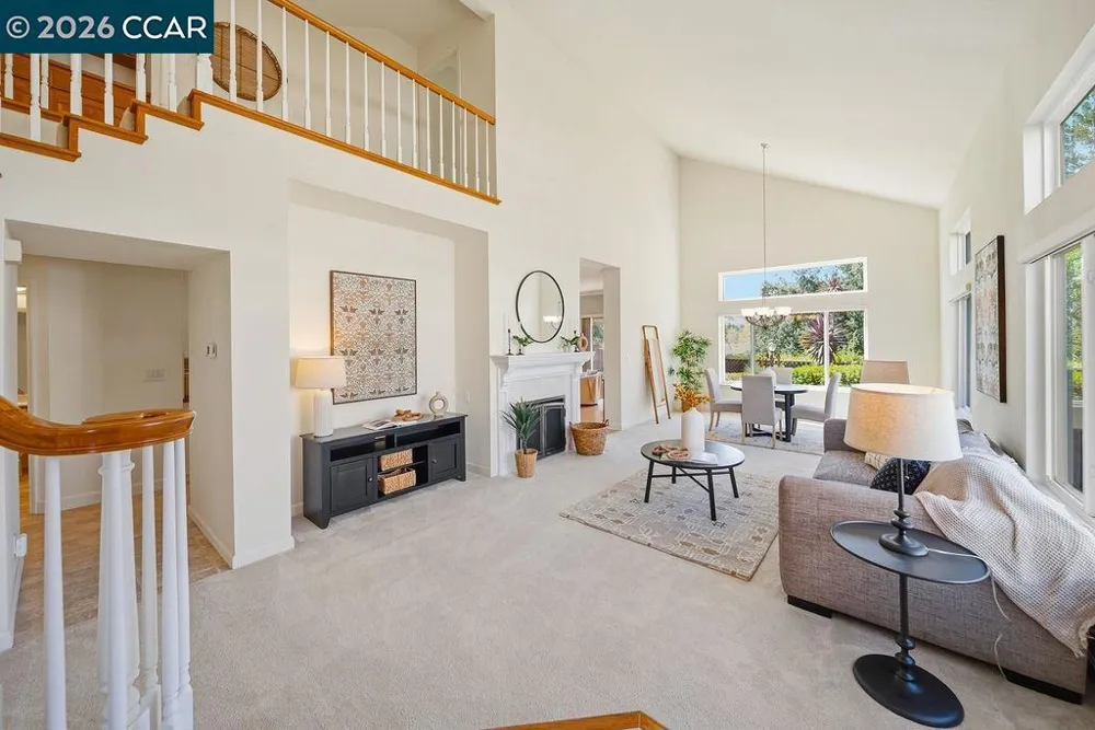 334 Saclan Ter Clayton, CA 94517