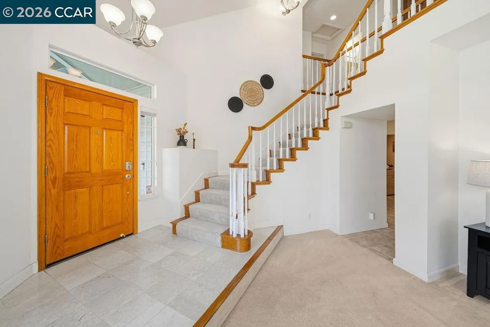 334 Saclan Ter Clayton, CA 94517