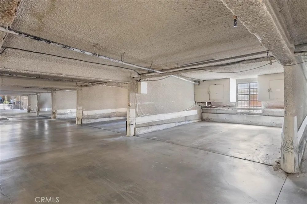 727 Eucalyptus Avenue #18 Inglewood, CA 90302