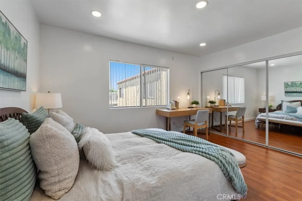 727 Eucalyptus Avenue #18 Inglewood, CA 90302