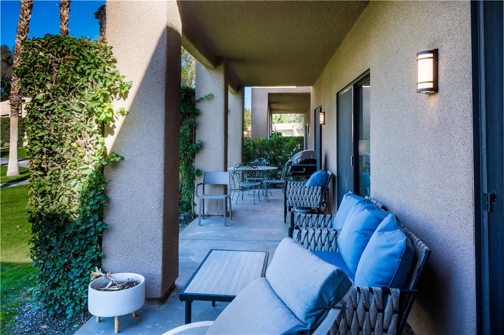 28817 Isleta Court Cathedral City, CA 92234