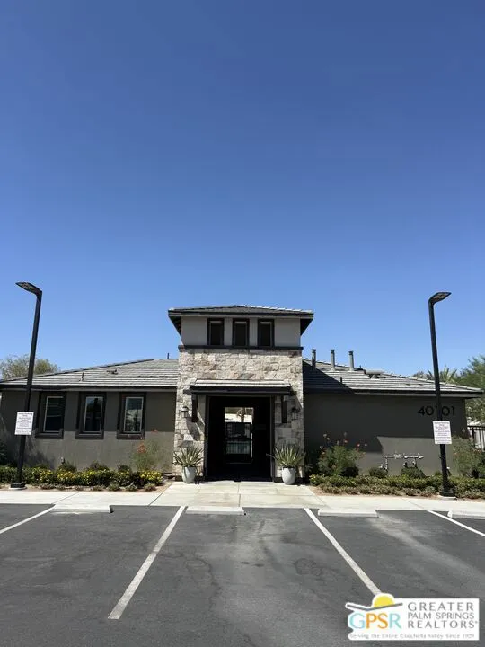 41389 Penn Drive Palm Desert, CA 92211