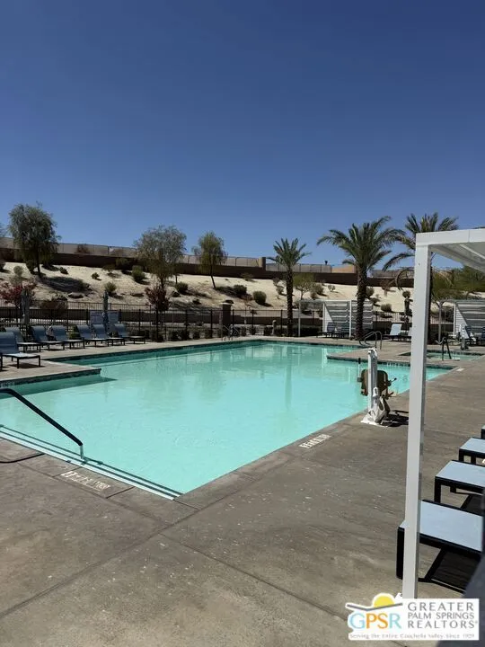 41389 Penn Drive Palm Desert, CA 92211