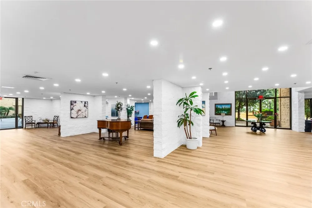 24055 Paseo Del Lago #251 Laguna Woods, CA 92637