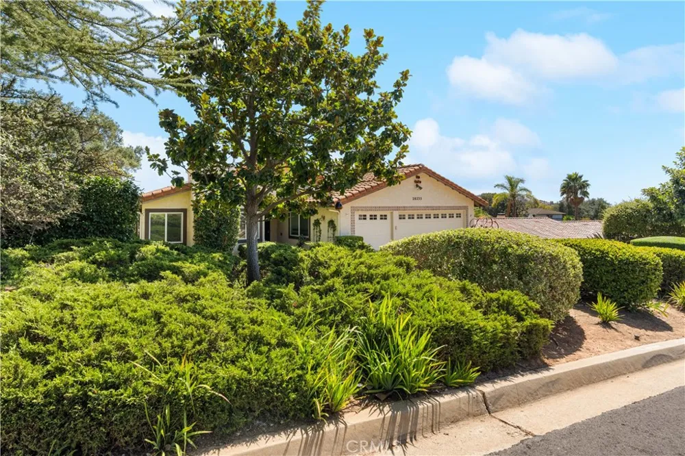 28235 Stonington Escondido, CA 92026