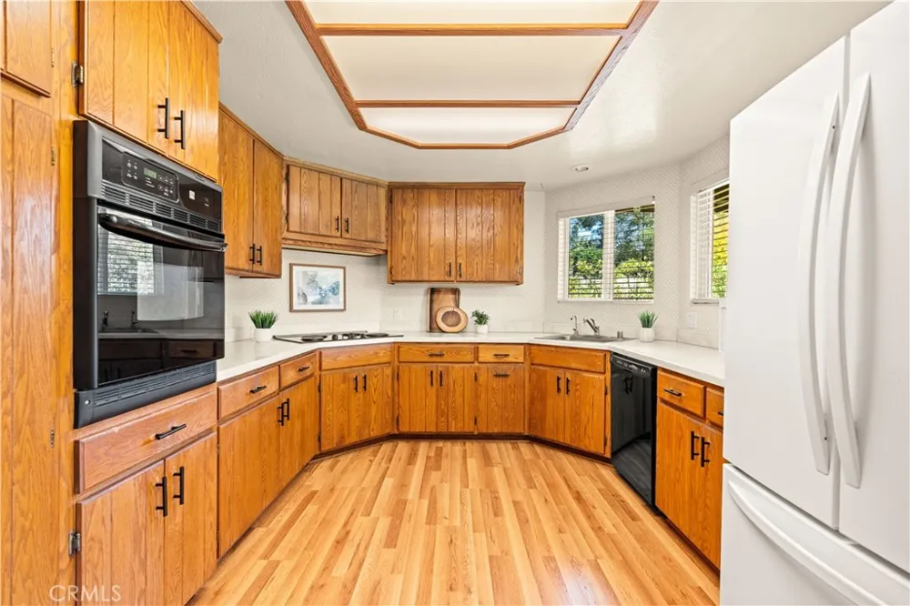 28235 Stonington Escondido, CA 92026