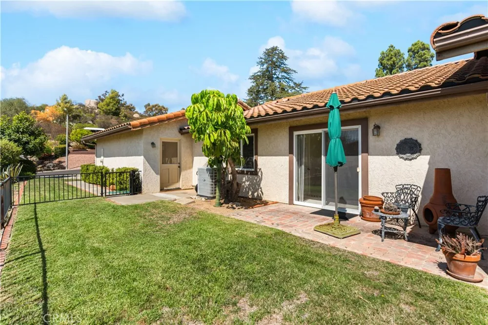 28235 Stonington Escondido, CA 92026
