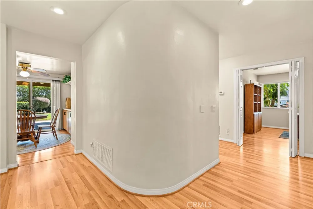 28235 Stonington Escondido, CA 92026