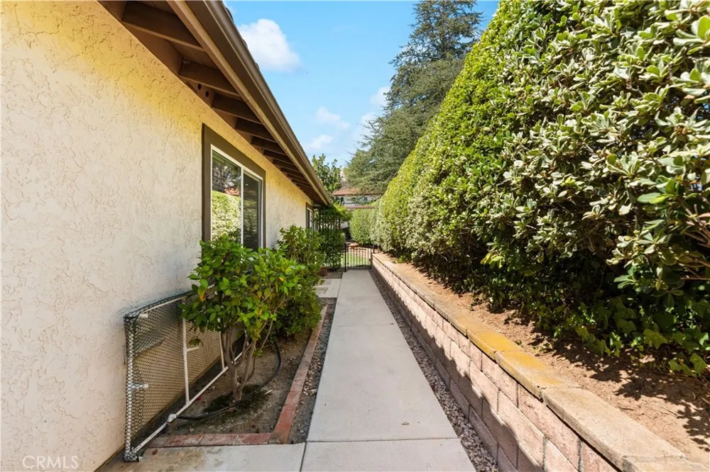 28235 Stonington Escondido, CA 92026