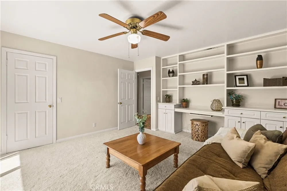 28235 Stonington Escondido, CA 92026