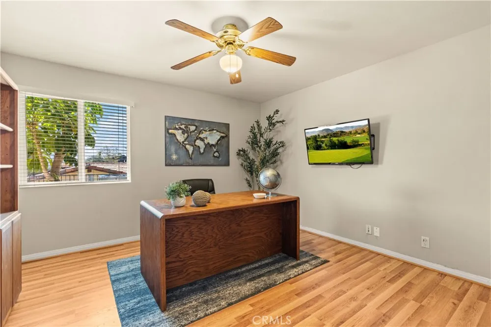28235 Stonington Escondido, CA 92026