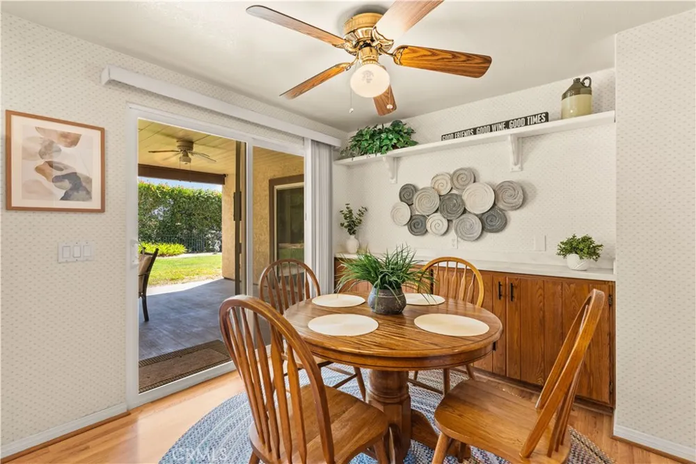 28235 Stonington Escondido, CA 92026
