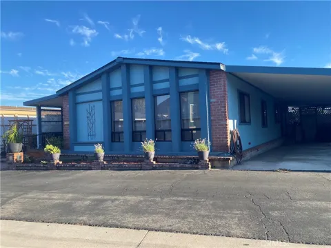 8651 Foothill #170
