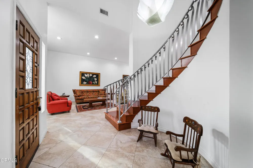 967 Avenida Loma Vista San Dimas, CA 91773