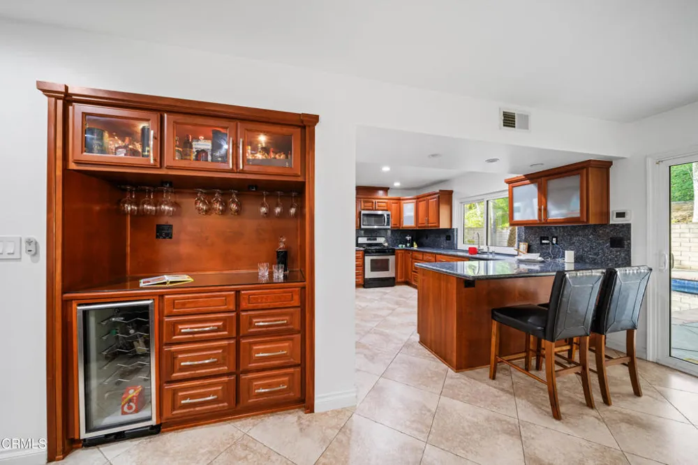 967 Avenida Loma Vista San Dimas, CA 91773