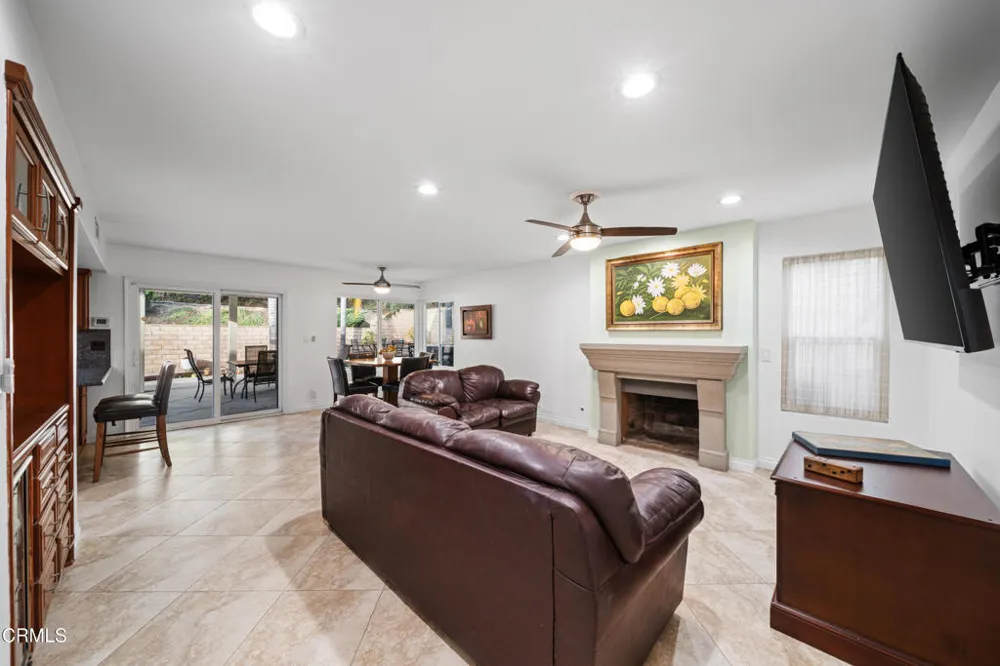 967 Avenida Loma Vista San Dimas, CA 91773