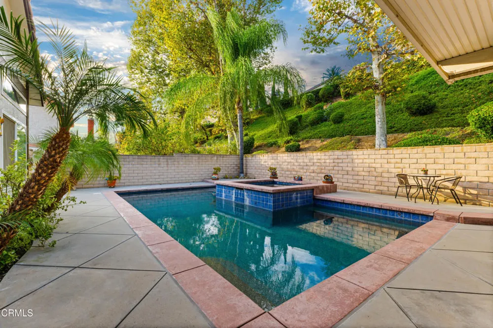 967 Avenida Loma Vista San Dimas, CA 91773