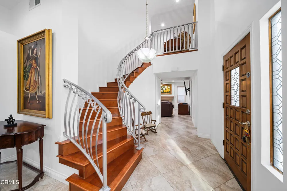 967 Avenida Loma Vista San Dimas, CA 91773