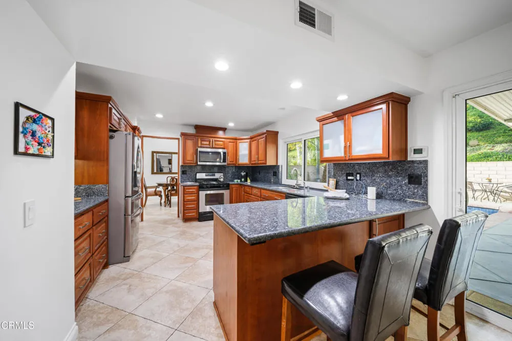 967 Avenida Loma Vista San Dimas, CA 91773