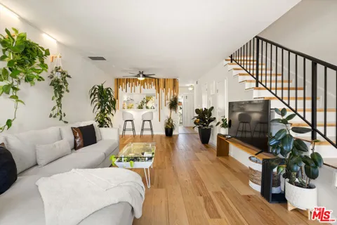 4558 Willis Avenue #123
