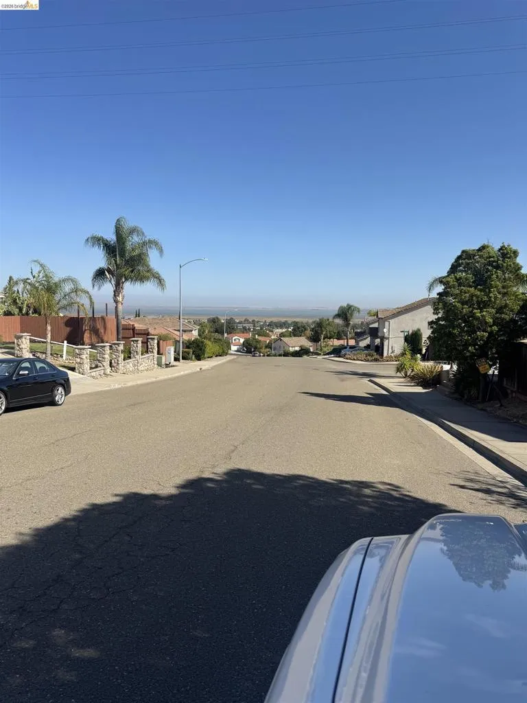 2385 Fieldgate Dr Pittsburg, CA 94565