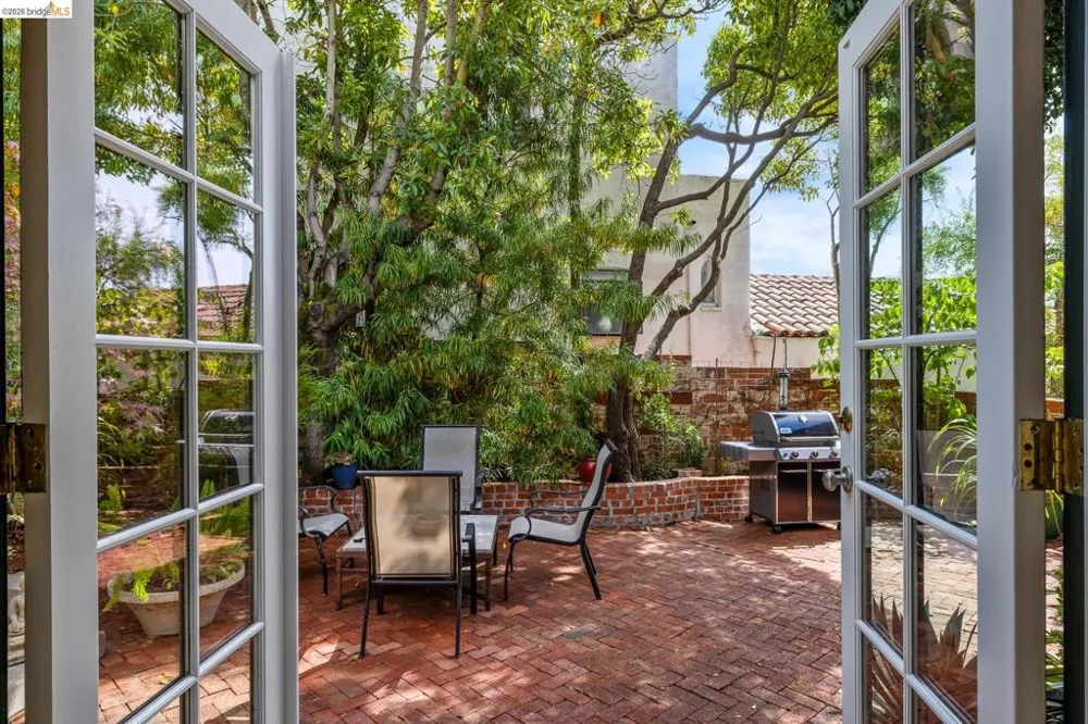 785 San Luis Rd Berkeley, CA 94707