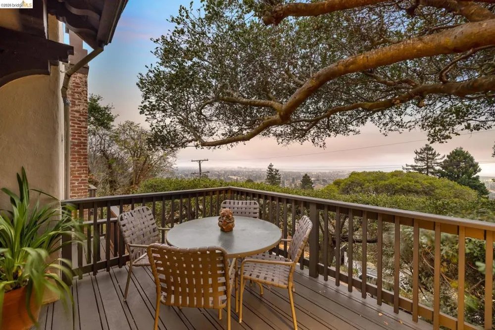 785 San Luis Rd Berkeley, CA 94707