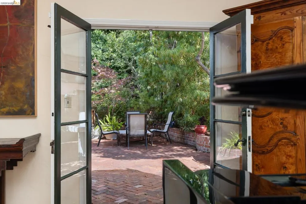 785 San Luis Rd Berkeley, CA 94707