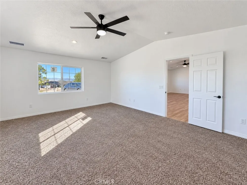 14685 Apple Valley Road Apple Valley, CA 92307