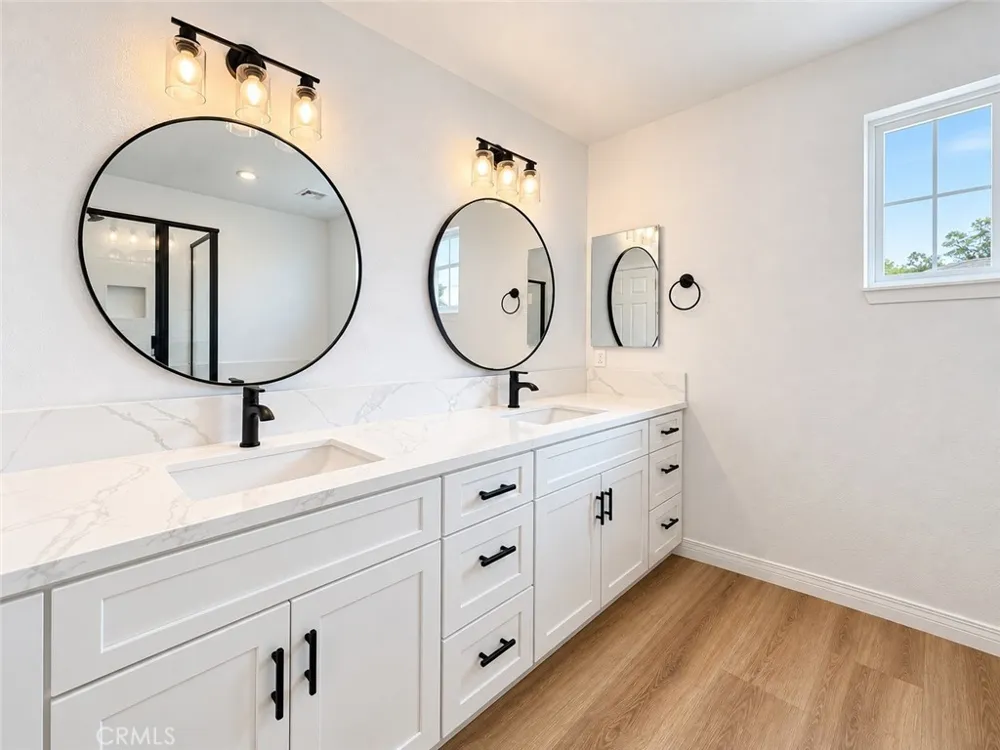 14685 Apple Valley Road Apple Valley, CA 92307