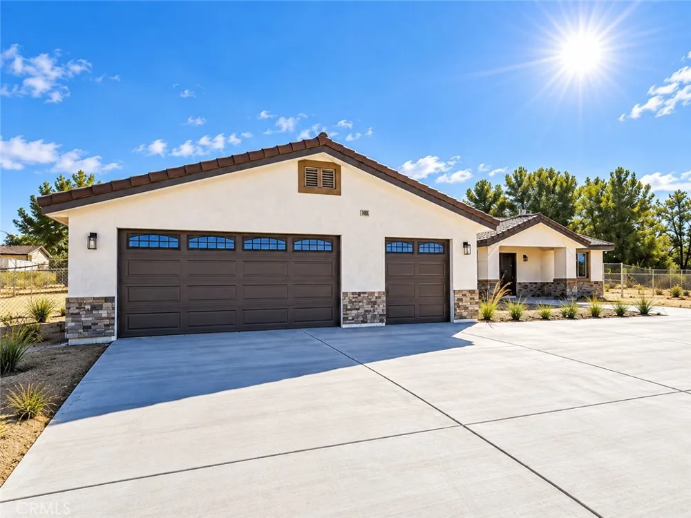 14685 Apple Valley Road Apple Valley, CA 92307