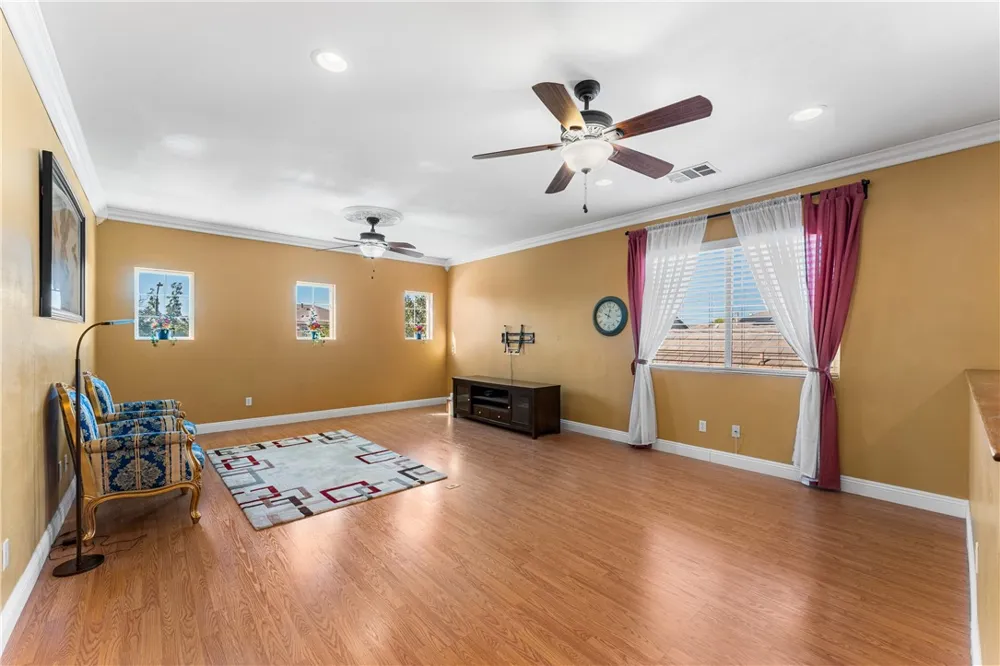3107 W Lumber Street Lancaster, CA 93536