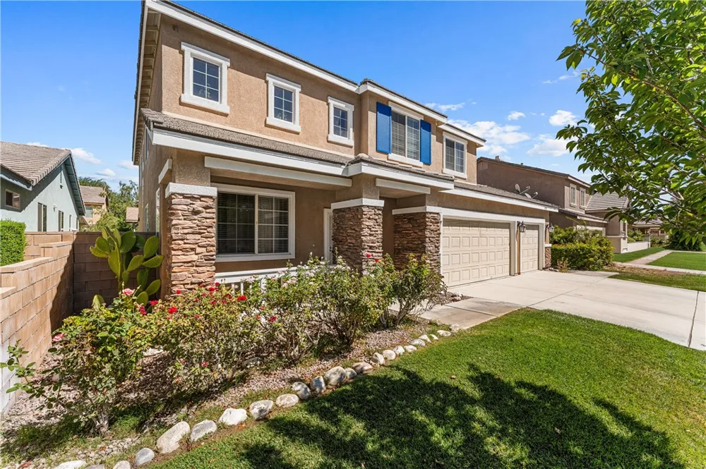 3107 W Lumber Street Lancaster, CA 93536