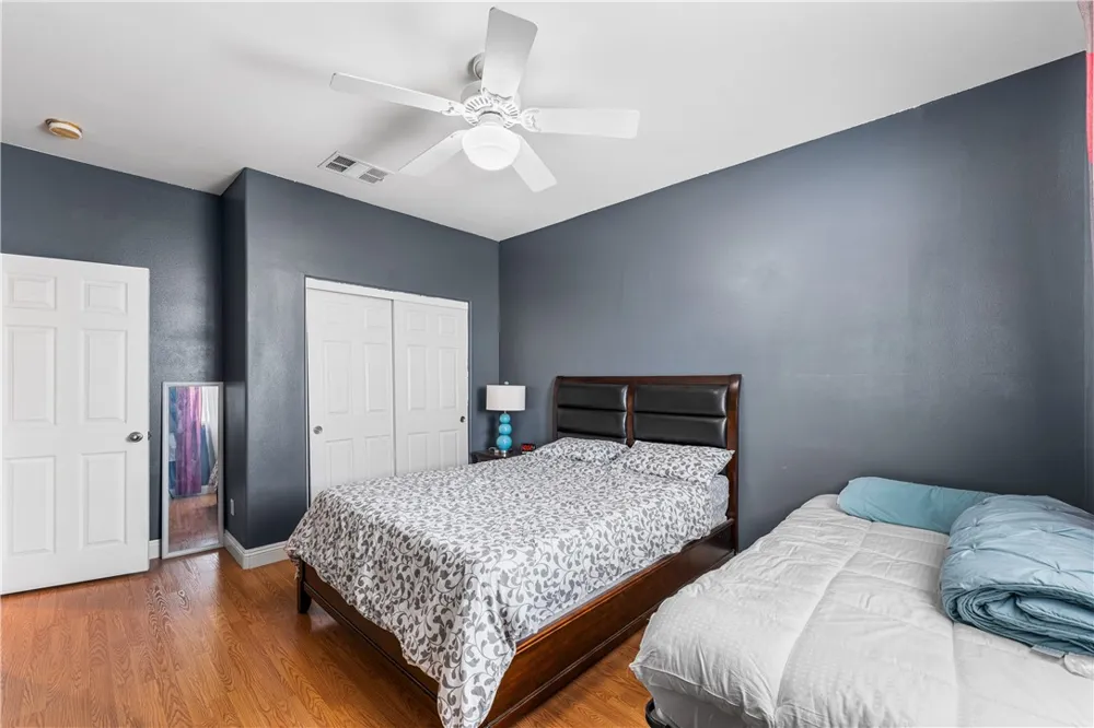 3107 W Lumber Street Lancaster, CA 93536