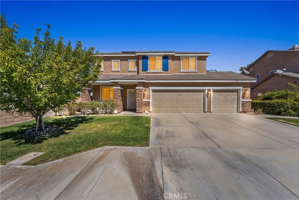 3107 W Lumber Street Lancaster, CA 93536