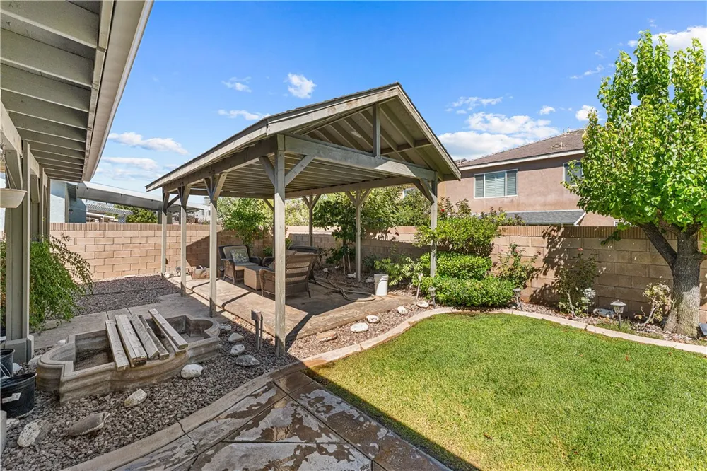 3107 W Lumber Street Lancaster, CA 93536